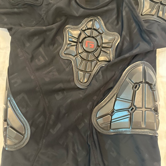 G-Form Youth Pro-X Protective Shirt – Size M (Medium) - Picture 2 of 5